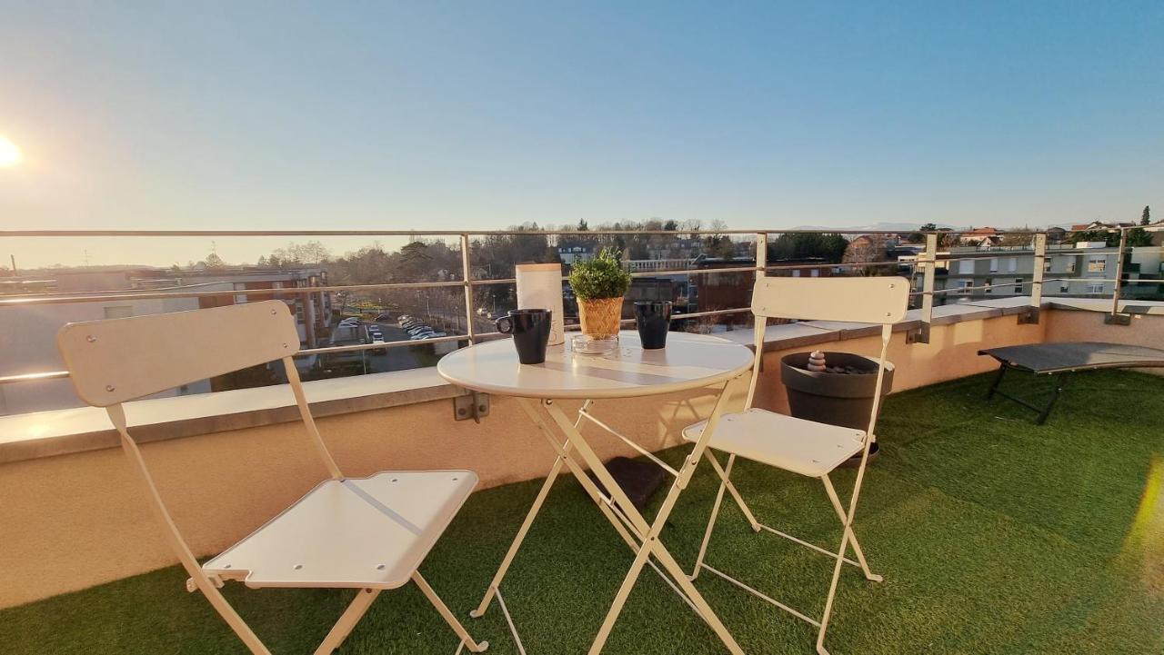Le Smart - Parking - Terrasse - Wifi - Mulhouse - Relax Bnb Pfastatt Extérieur photo