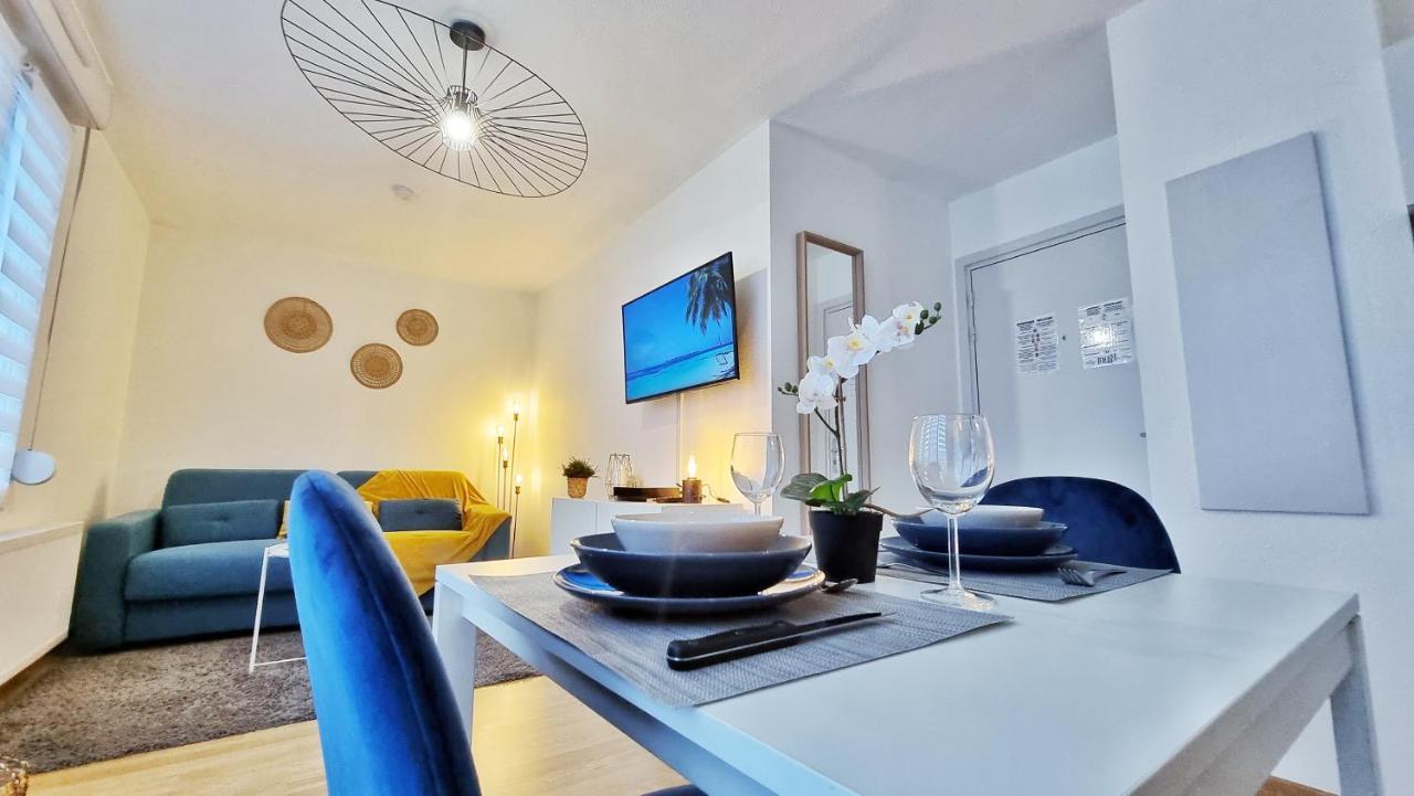 Le Smart - Parking - Terrasse - Wifi - Mulhouse - Relax Bnb Pfastatt Extérieur photo
